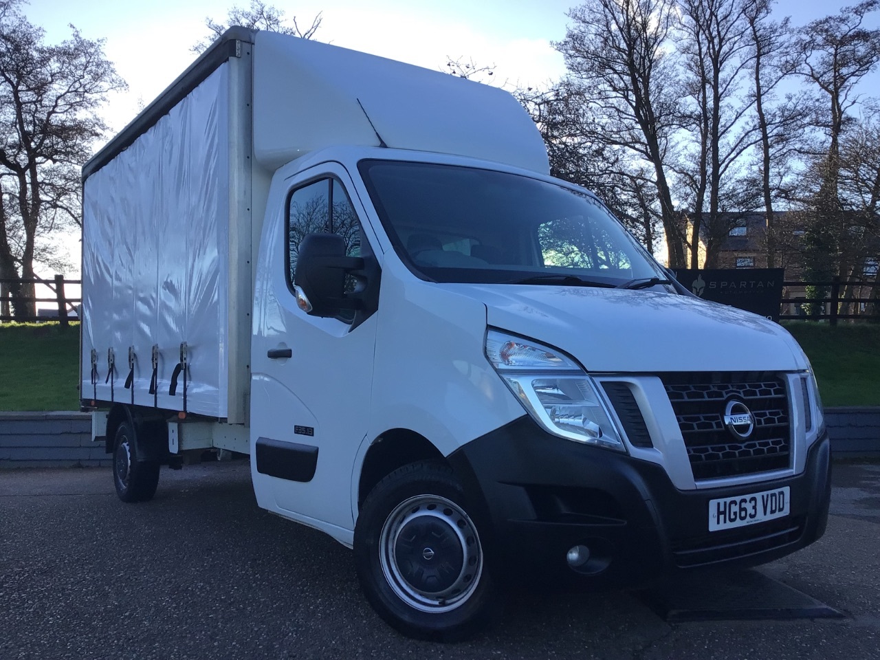 2014 Nissan NV400