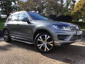 VOLKSWAGEN TOUAREG 2014 (64) at Spartan Car and Commercials Weedon