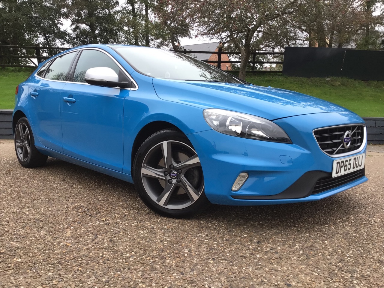 2015 Volvo V40